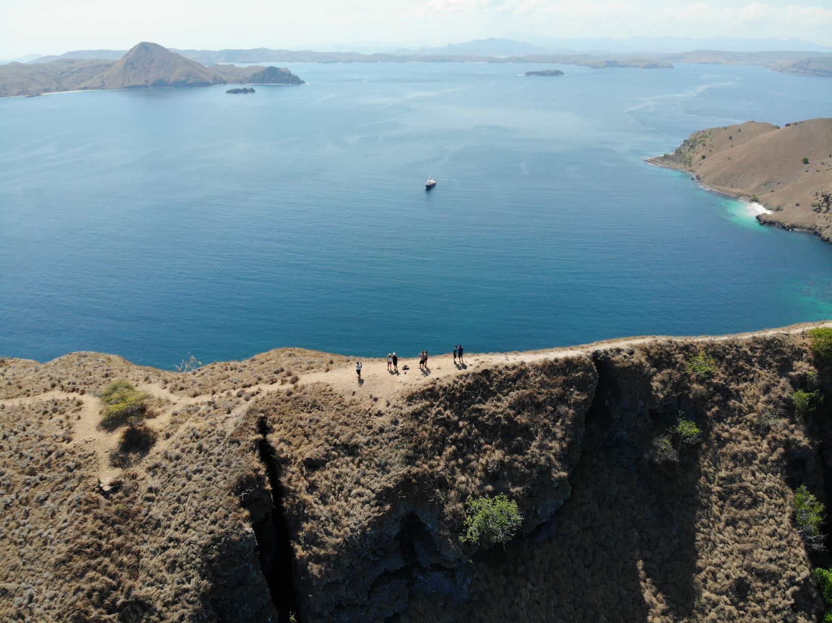padar-hike2