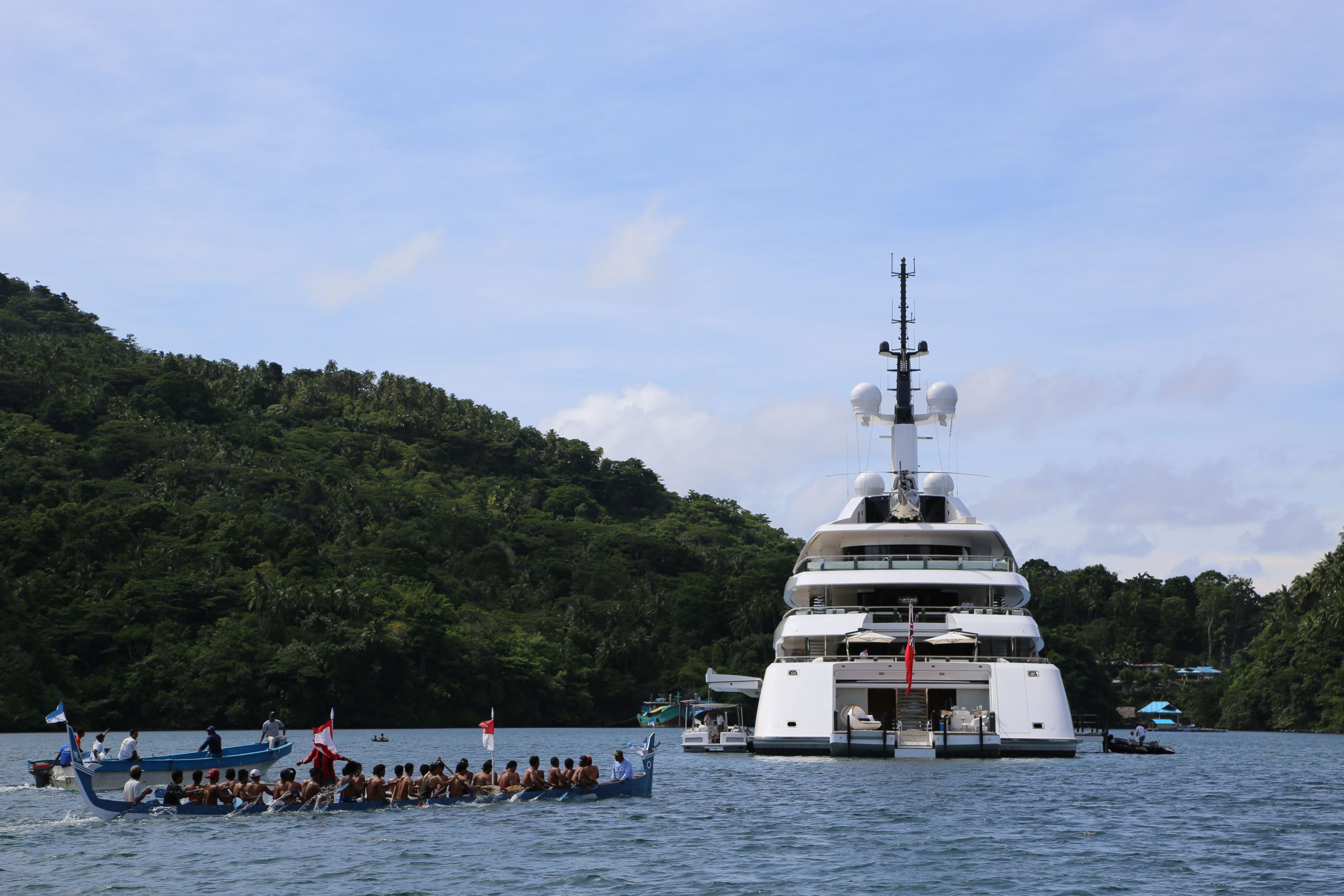 luxury-yacht-visiting-banda-islands-harbor
