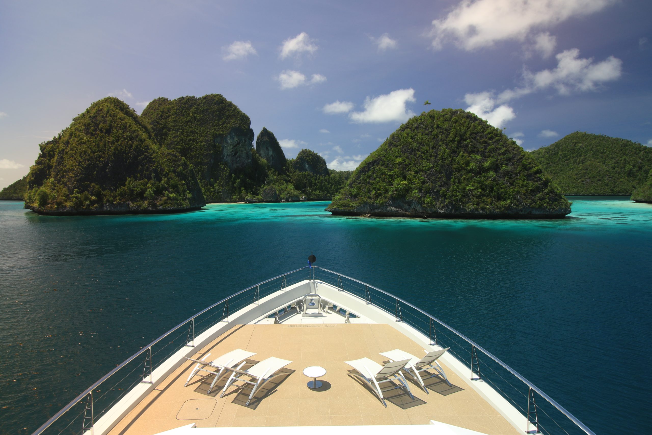 superyacht-agent-indonesia